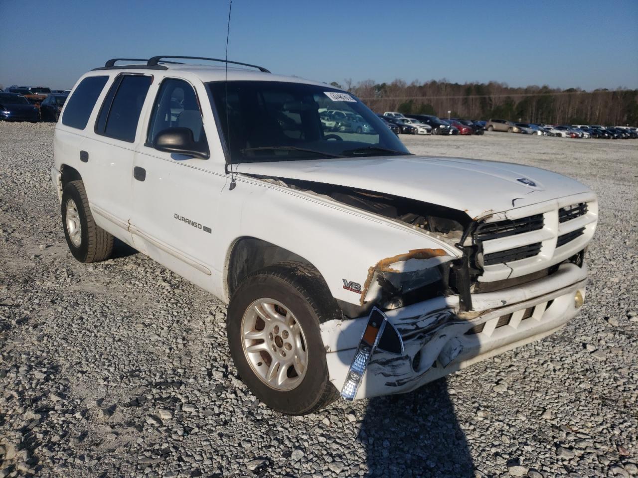 DODGE DURANGO 2000 with VIN 1B4HR28Y1YF111807 - Photo from auction