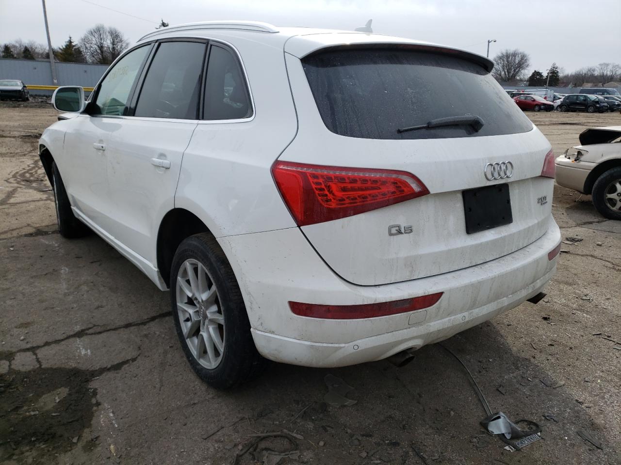 Photo 3 from auction – 2011 AUDI Q5 PREMIUM with VIN WA1LFAFP0BA032802