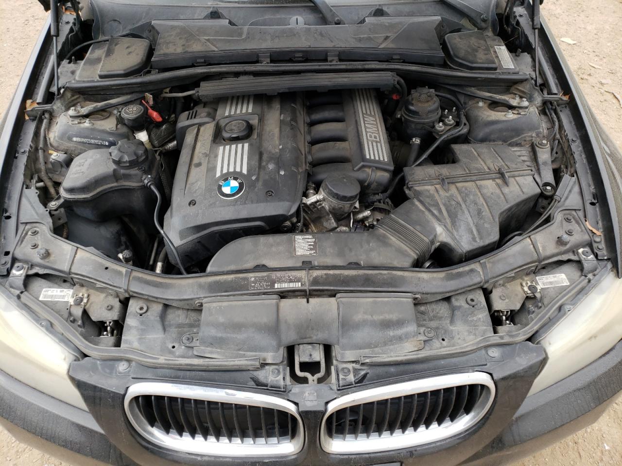 Photo 7 from auction – 2011 BMW 328 I with VIN WBAPH7C54BE852748