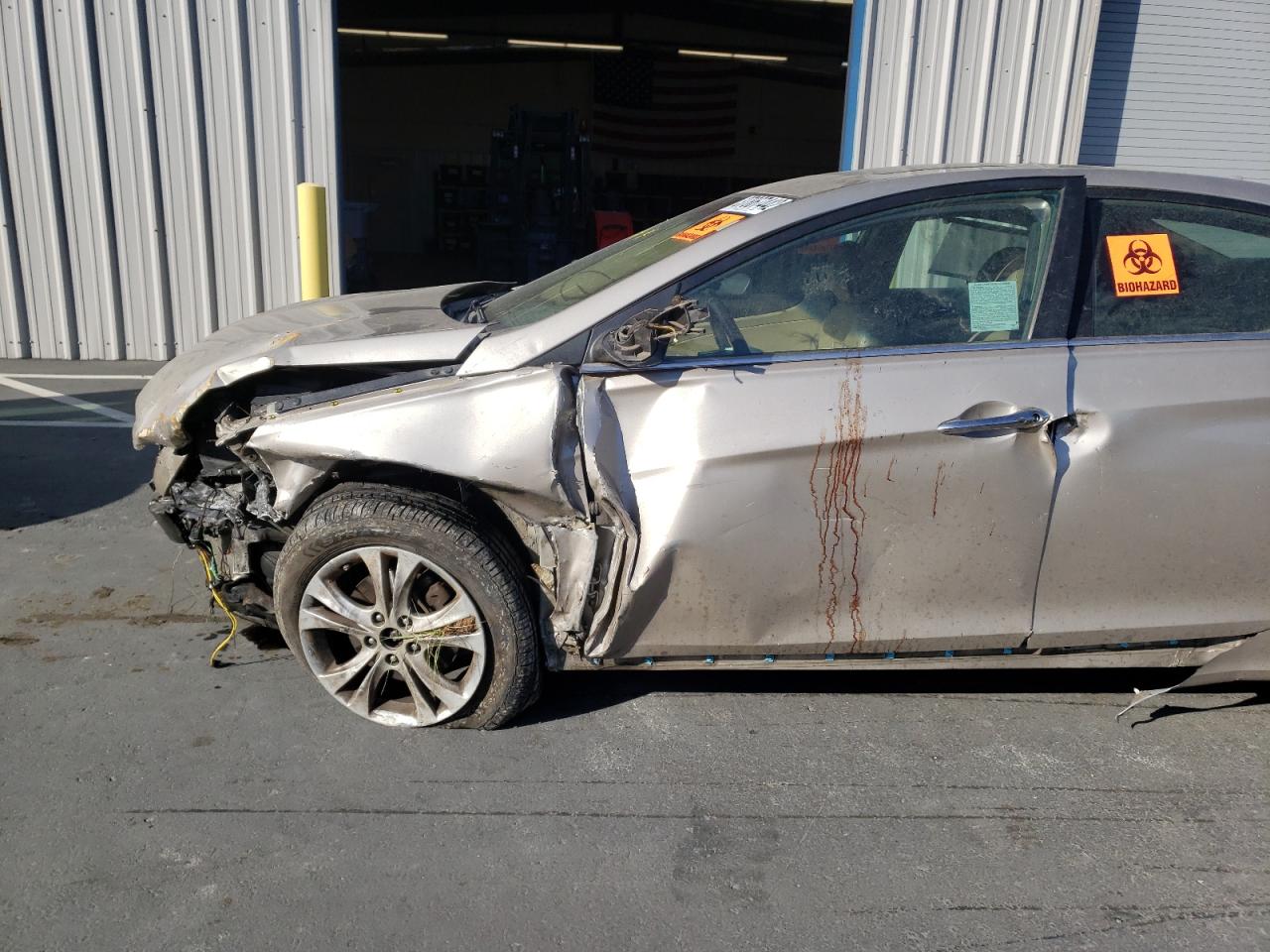 Photo 10 from auction – 2011 HYUNDAI SONATA SE with VIN 5NPEC4AC4BH140619