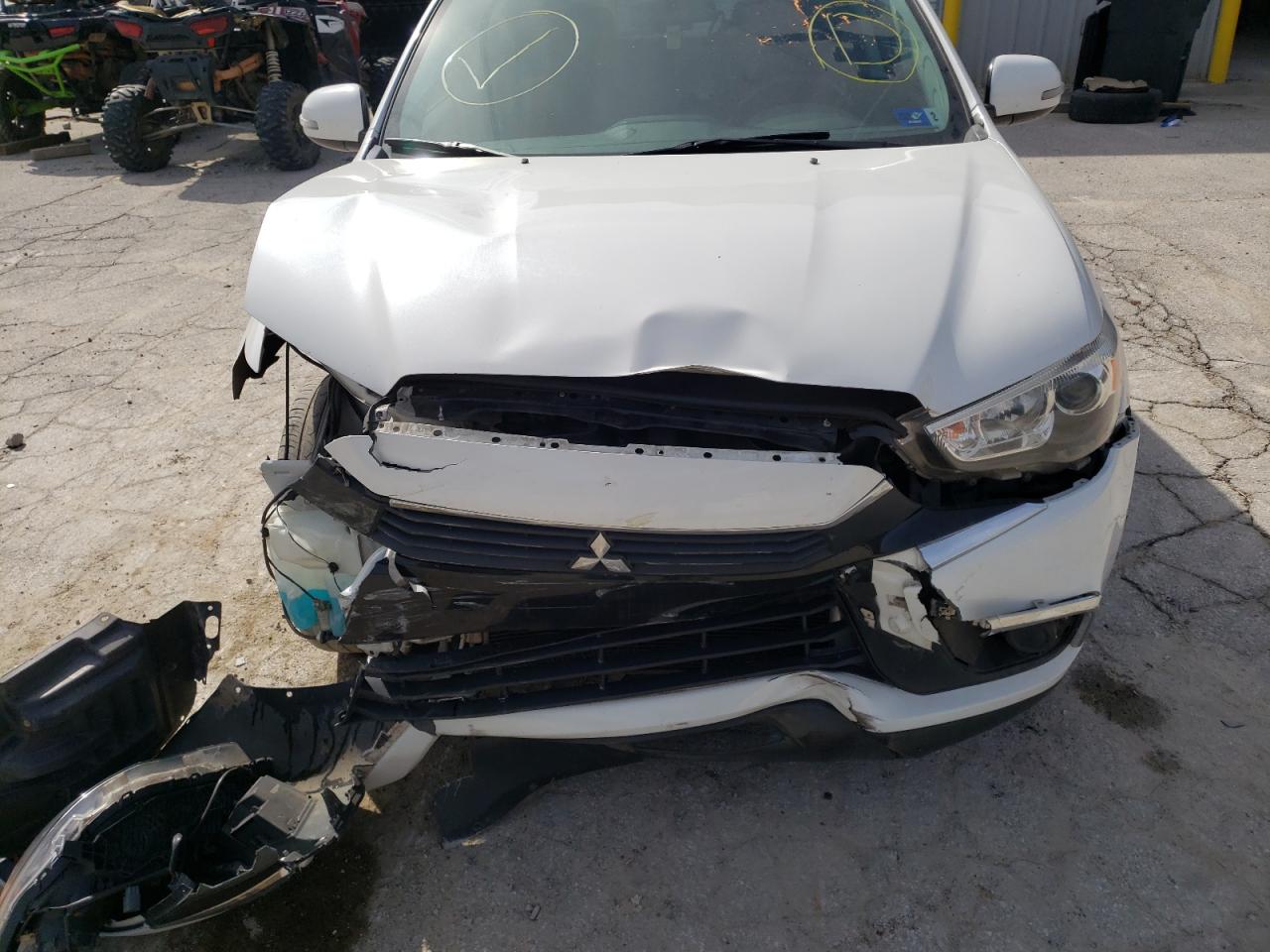 Photo 7 from auction – 2017 MITSUBISHI OUTLANDER with VIN JA4AR3AU6HZ011079