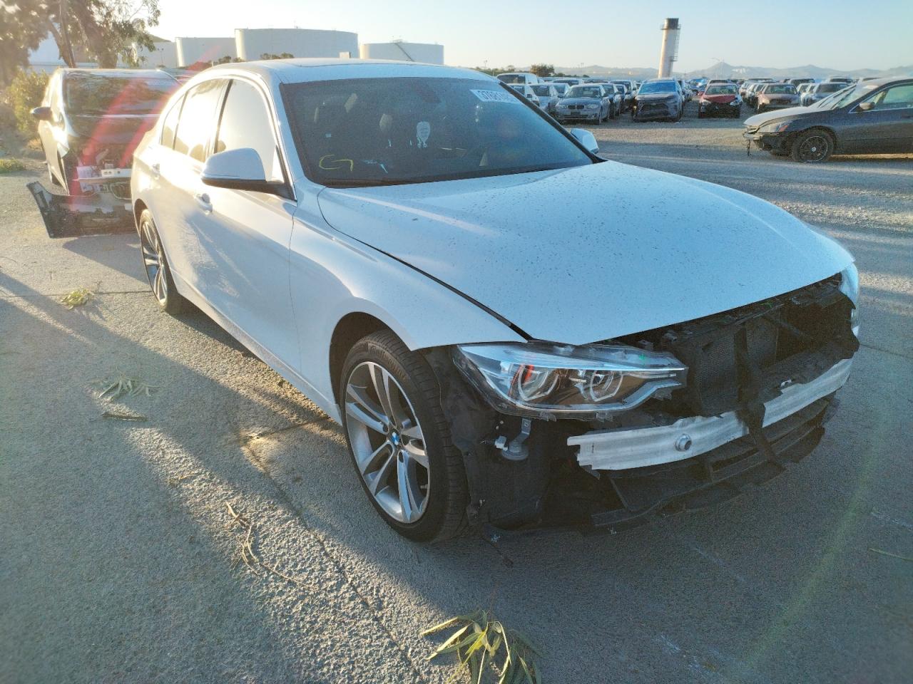Photo 1 from auction – 2018 BMW 330 I with VIN WBA8B9G51JNU98441