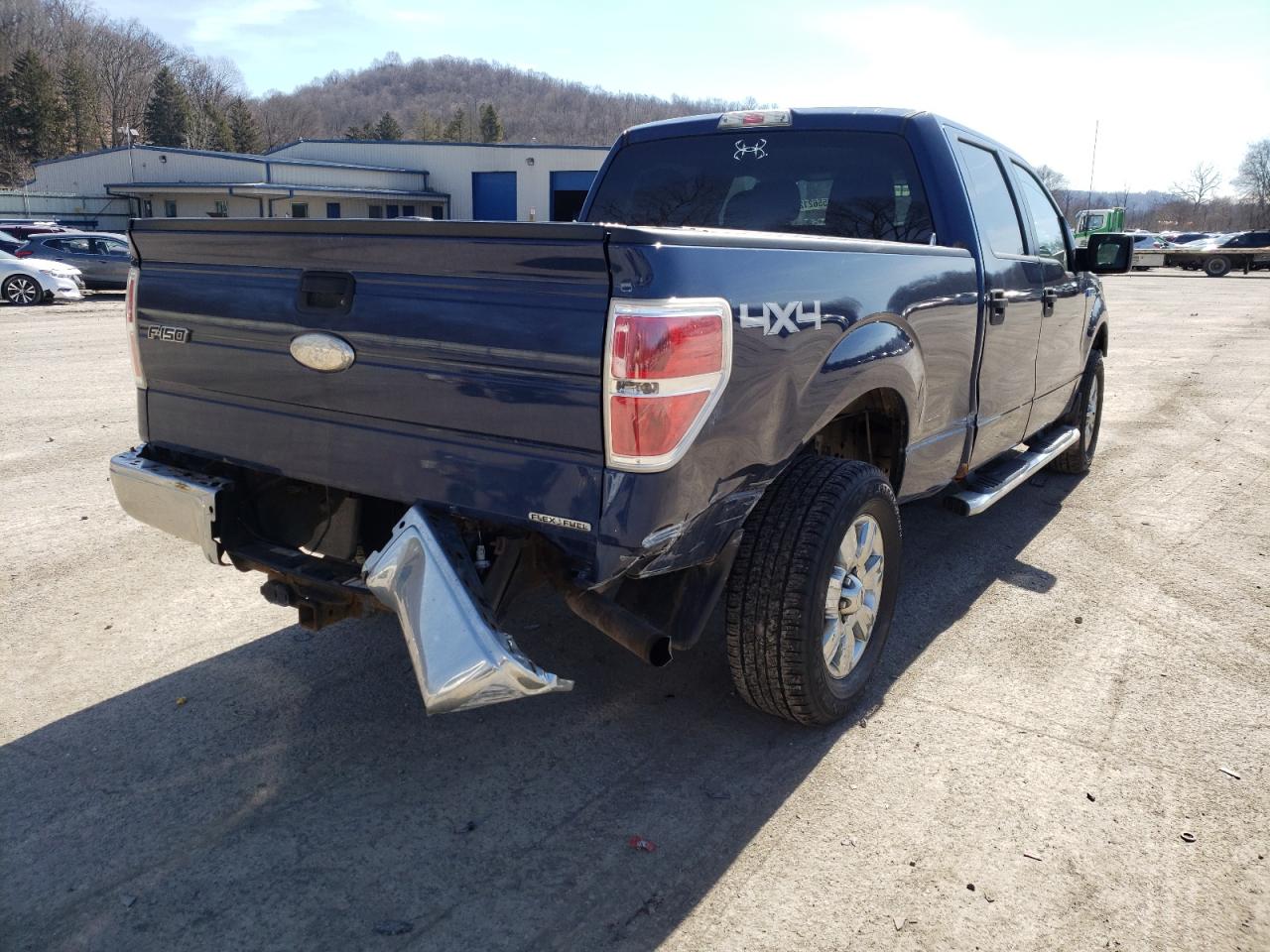 Photo 4 from auction – 2011 FORD F150 SUPER with VIN 1FTFW1EF0BFB69317