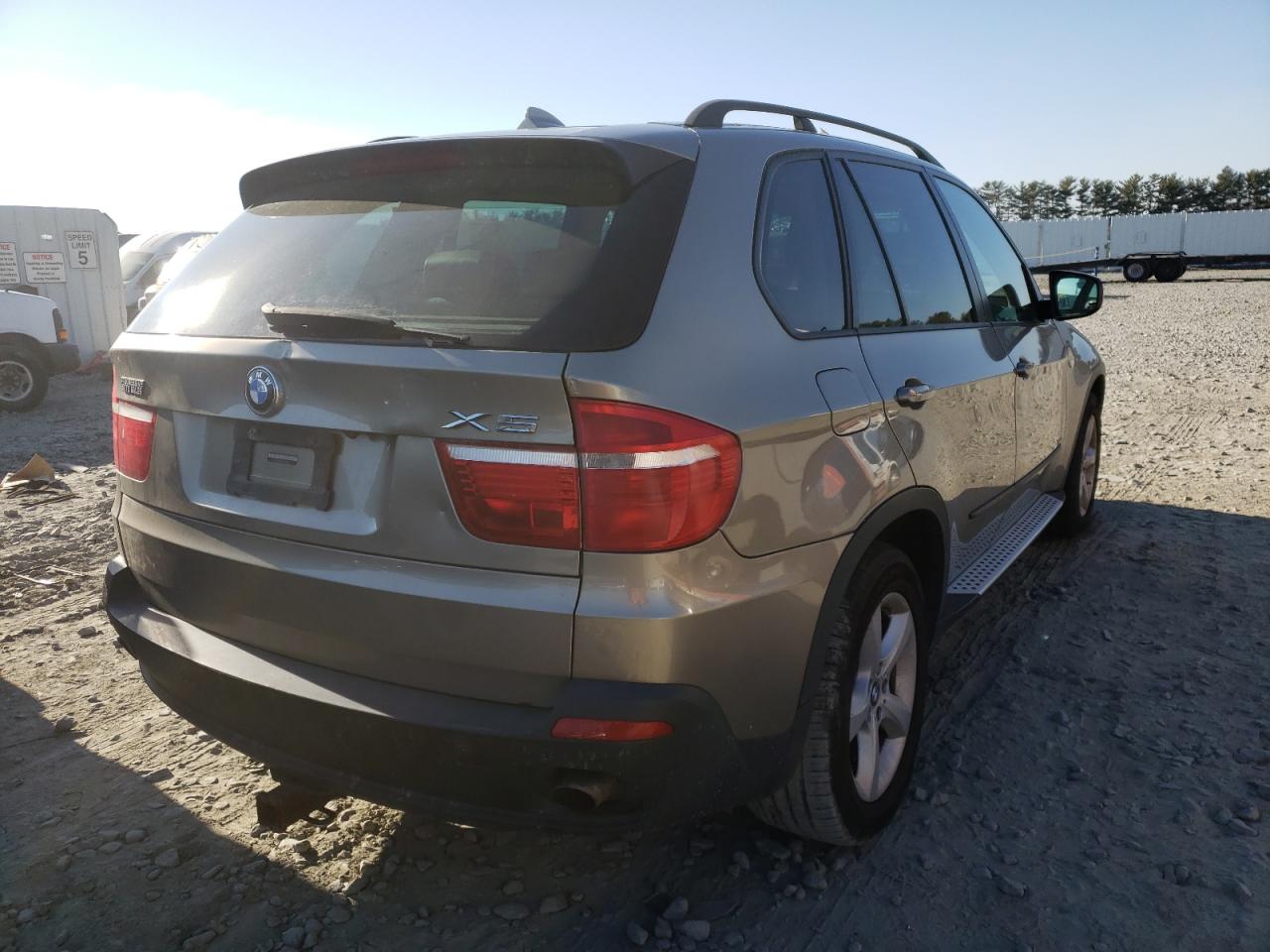 Photo 4 from auction – 2007 BMW X5 3.0I with VIN 5UXFE43547L010225