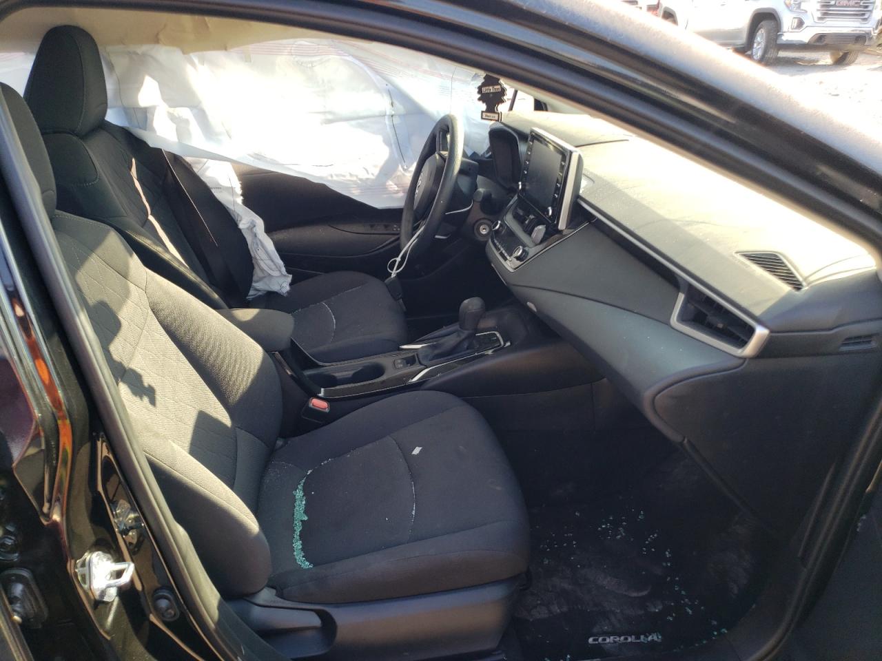 Photo 5 from auction – 2021 TOYOTA COROLLA LE with VIN 5YFEPMAEXMP172079