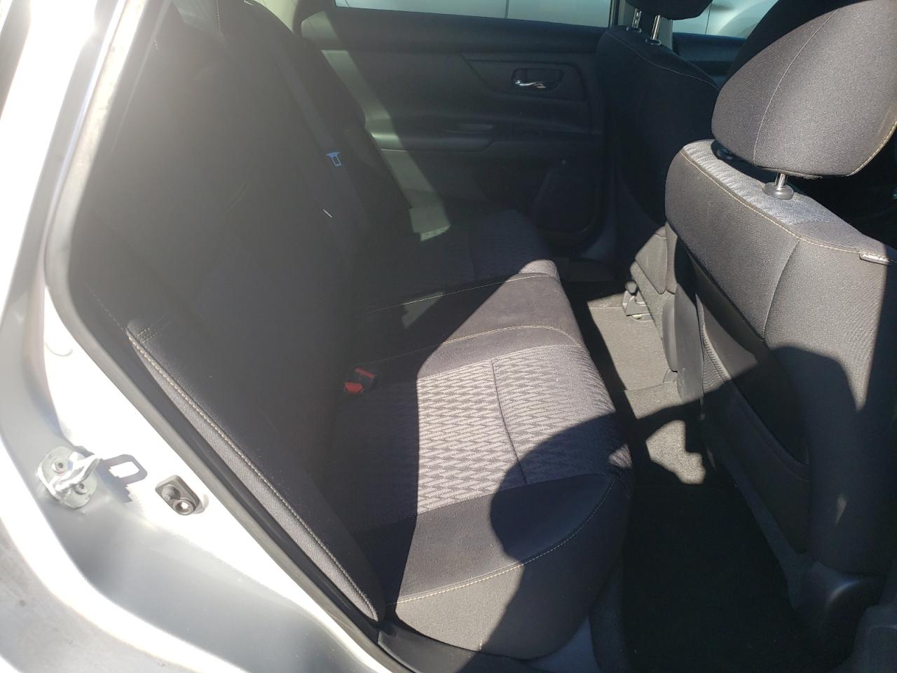 Photo 6 from auction – 2016 NISSAN ALTIMA 2.5 with VIN 1N4AL3AP1GN320729