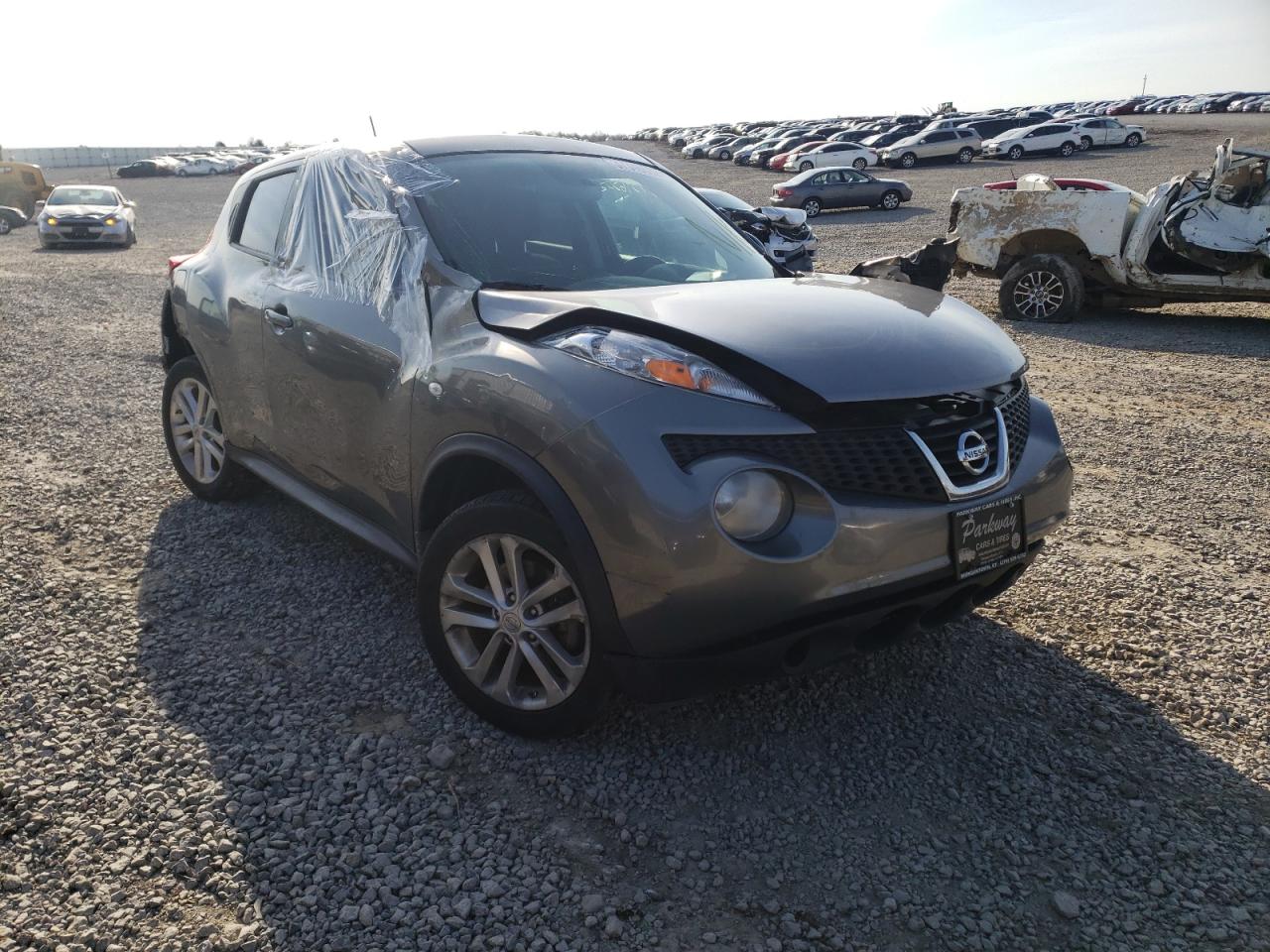 NISSAN JUKE S 2011 with VIN JN8AF5MV2BT007530 - Photo from auction