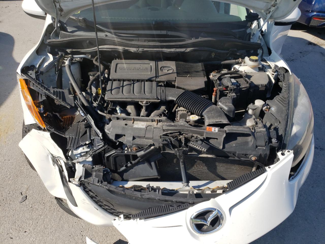 Photo 7 from auction – 2014 MAZDA MAZDA2 SPO with VIN JM1DE1KZ2E0184952