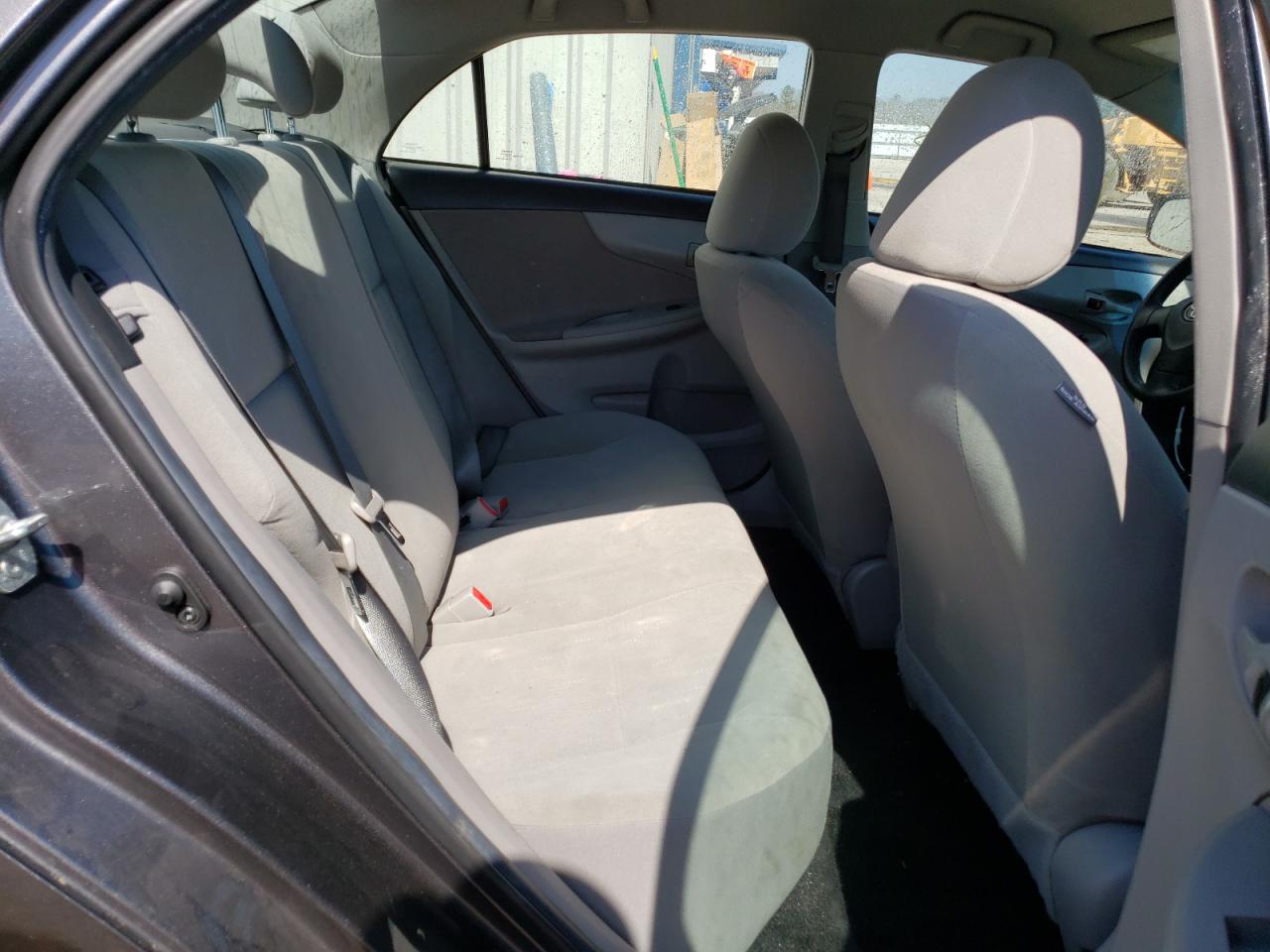 Photo 6 from auction – 2013 TOYOTA COROLAA with VIN 5YFBU4EE4DP175842