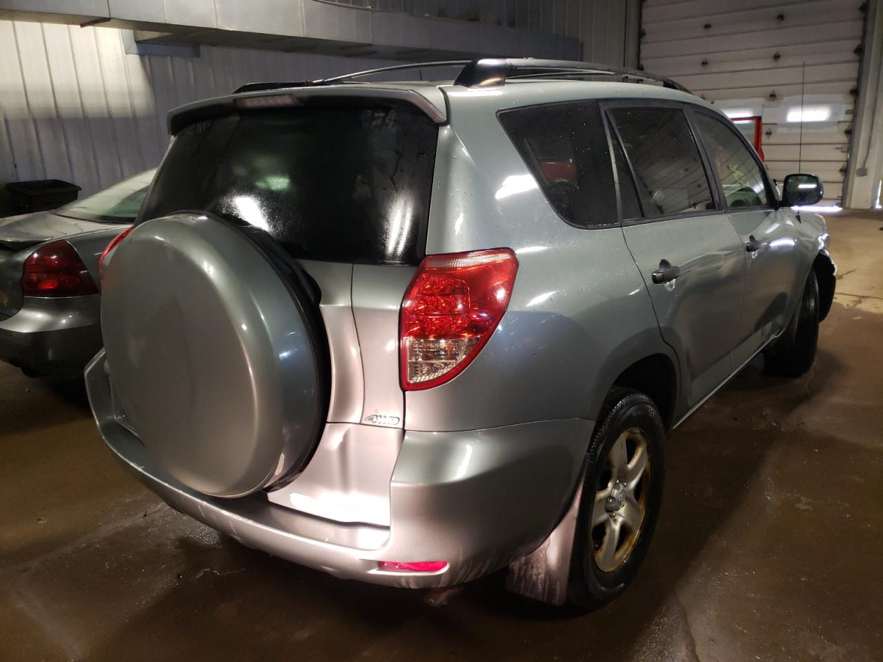 Photo 4 from auction – 2008 TOYOTA RAV4 with VIN JTMBD33V685179715