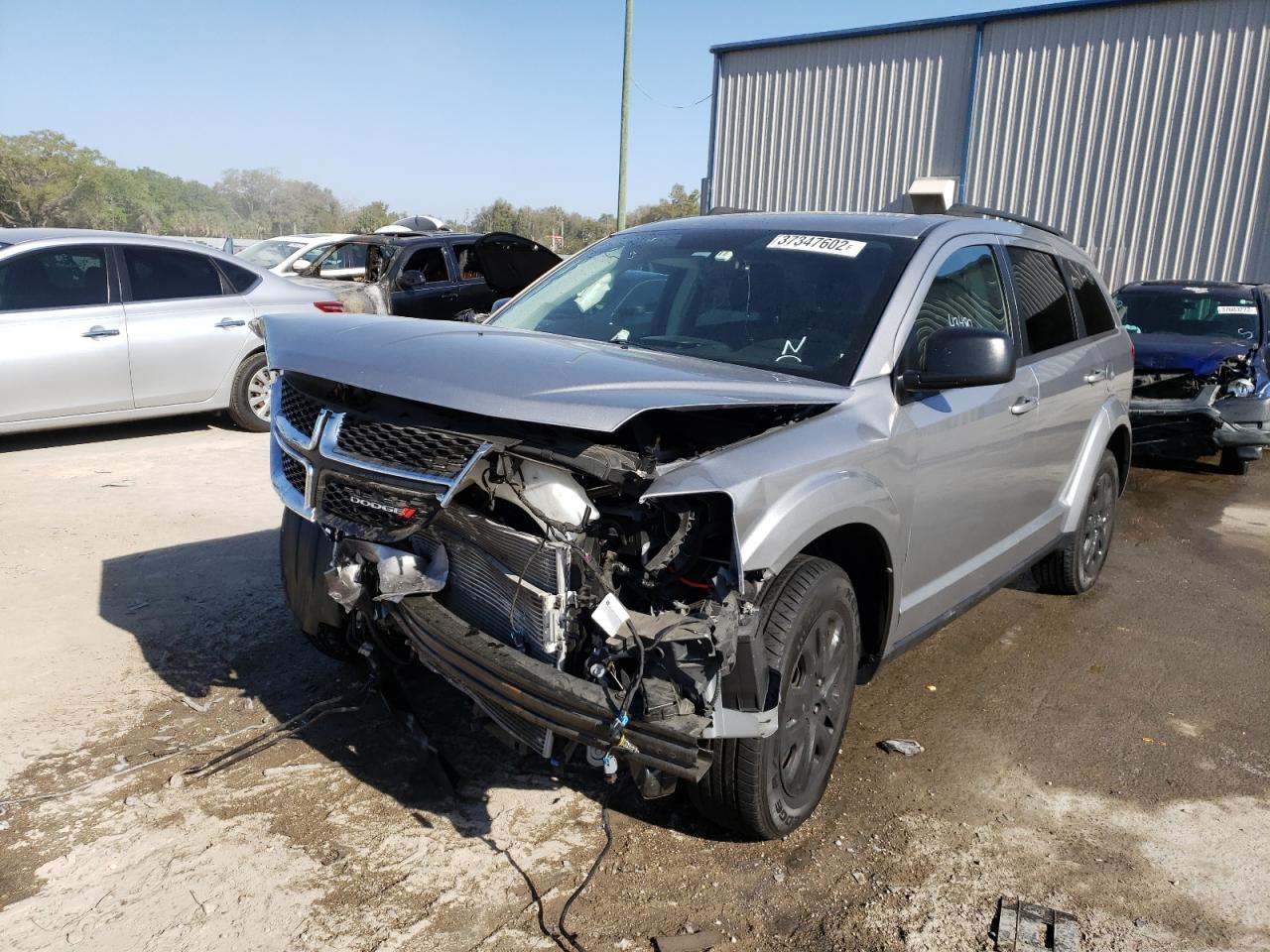 Photo 2 from auction – 2018 DODGE JOURNEY SE with VIN 3C4PDCAB1JT249500