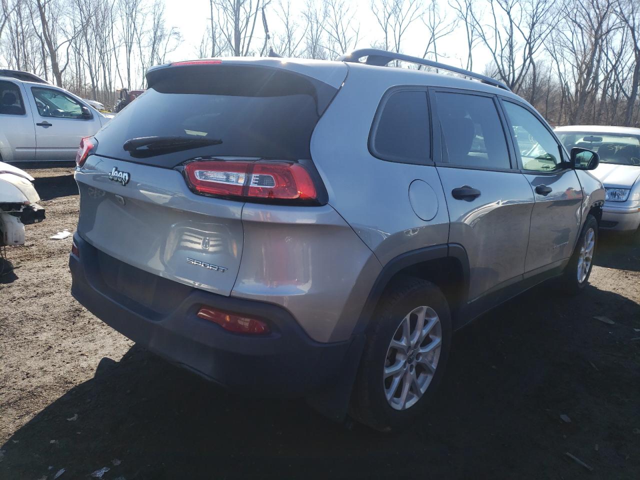 Photo 4 from auction – 2016 JEEP CHEROKEE S with VIN 1C4PJLAB2GW165875