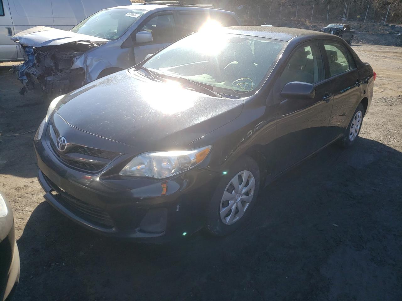 صورة رقم 2 من المزاد - 2013 TOYOTA COROLLA BA مع VIN 2T1BU4EE7DC967869