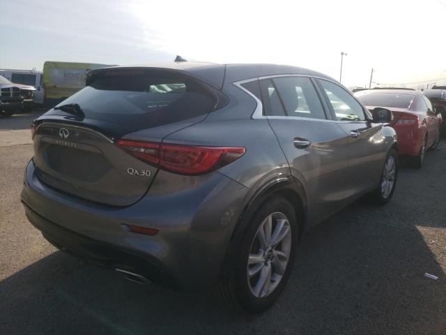 Photo 4 from auction – 2017 INFINITI QX30 BASE with VIN SJKCH5CP8HA025985
