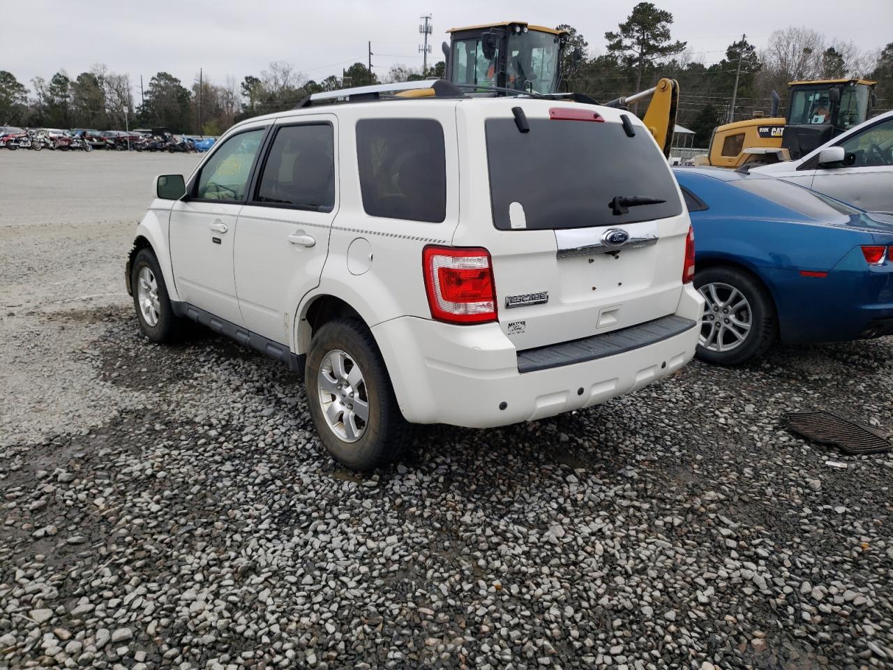 Photo 3 from auction – 2011 FORD ESCAPE LIM with VIN 1FMCU0E72BKA47444