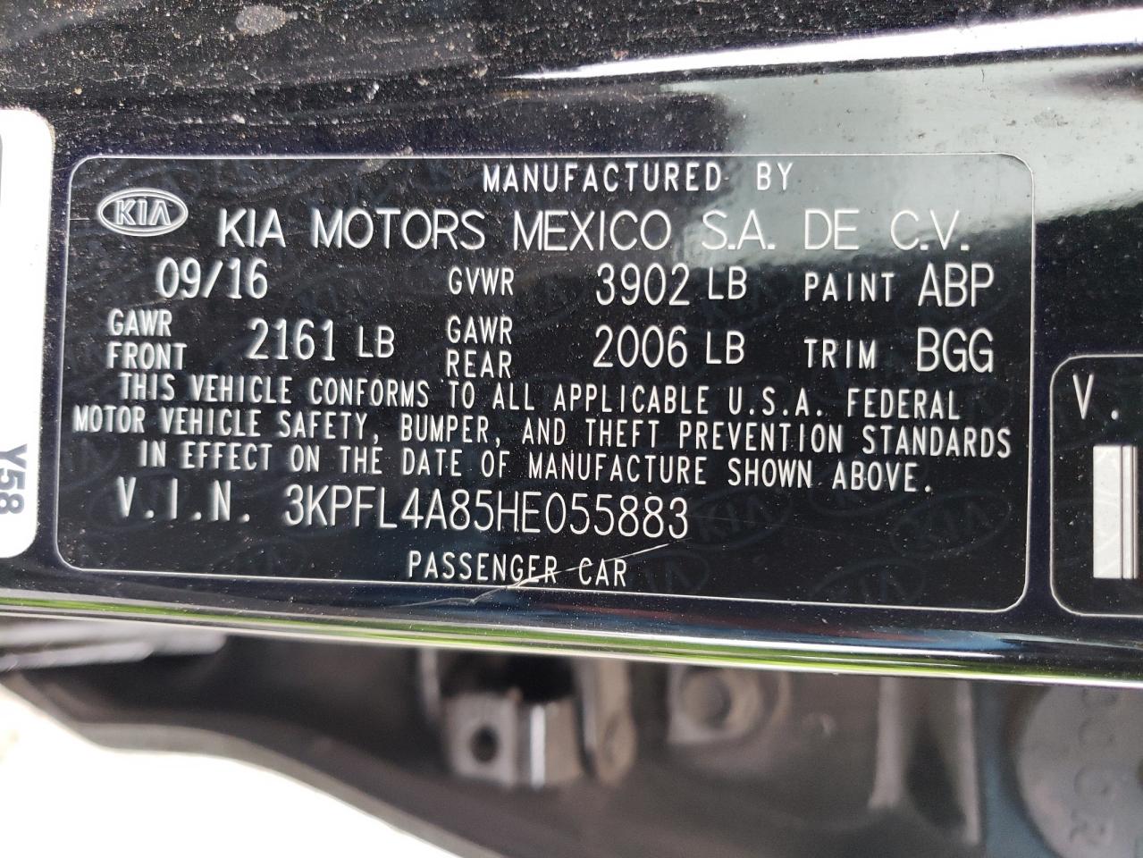 Фото 10 с аукциона – 2017 KIA FORTE EX с VIN 3KPFL4A85HE055883
