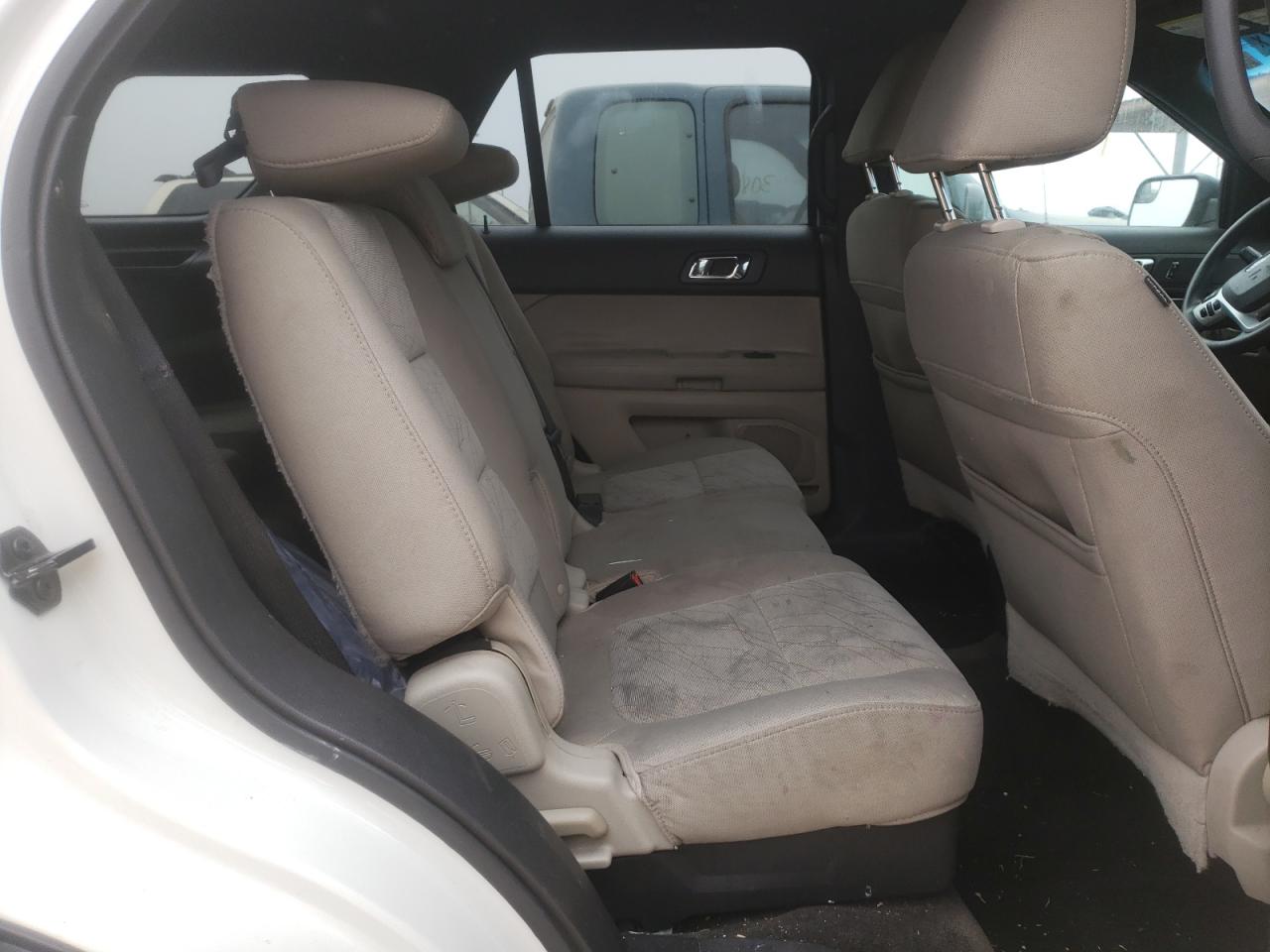 Photo 6 from auction – 2011 FORD EXPLORER with VIN 1FMHK8B86BGA87987