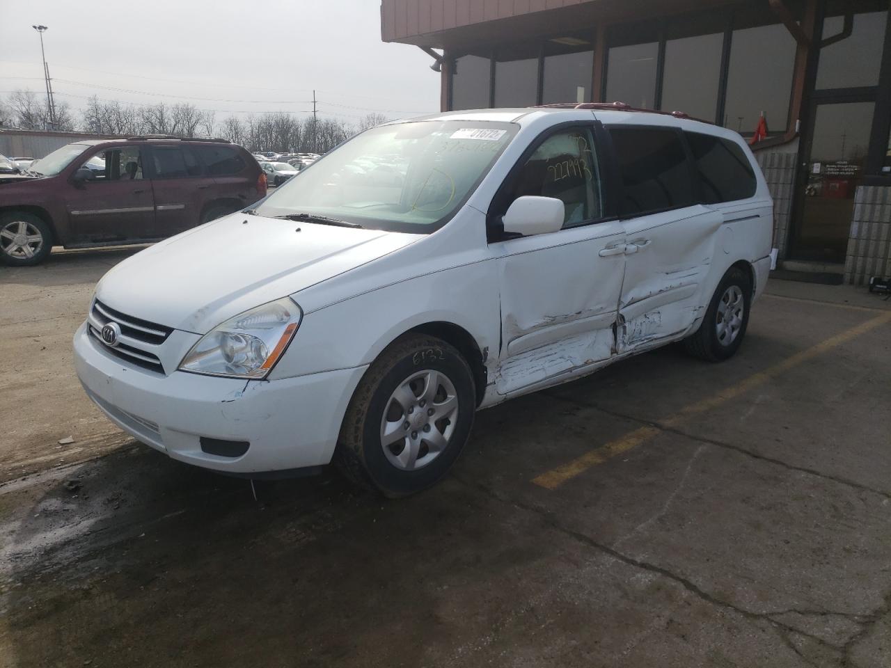 Photo 2 from auction – 2006 KIA SEDONA EX with VIN KNDMB233066028075
