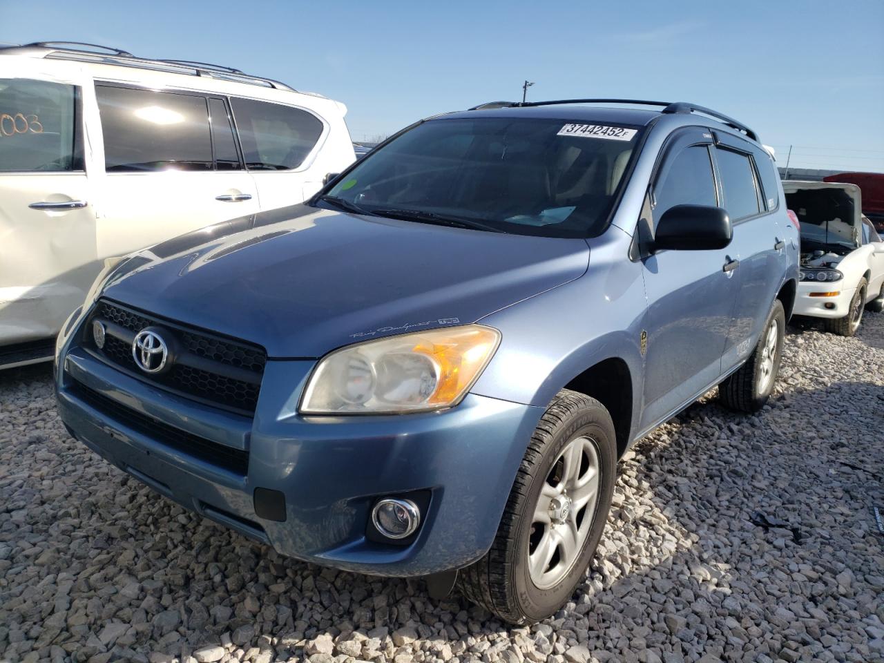 Photo 2 from auction – 2011 TOYOTA RAV4 with VIN JTMZF4DVXB5034794