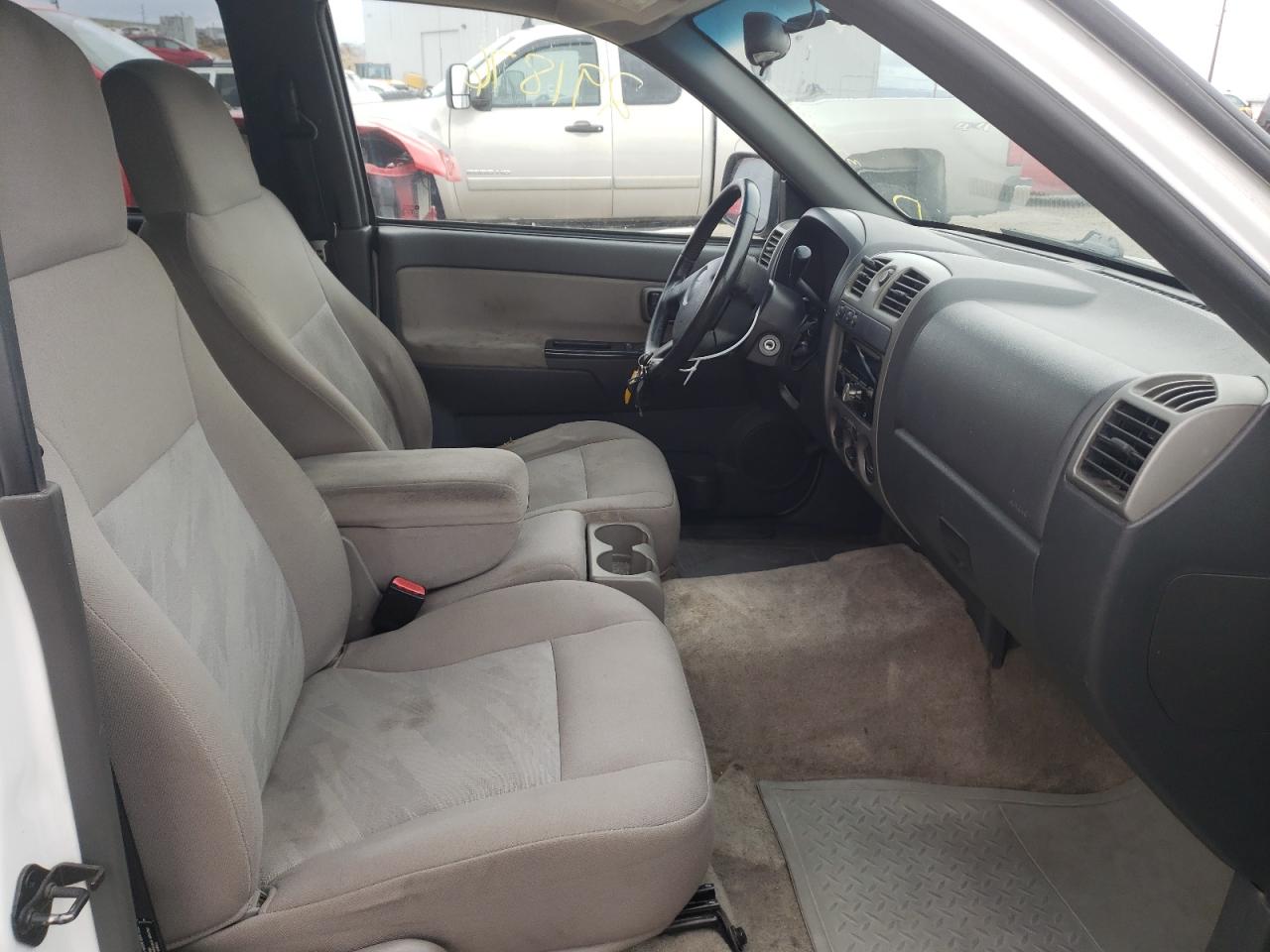 Photo 5 from auction – 2005 CHEVROLET COLORADO with VIN 1GCDT136058264147