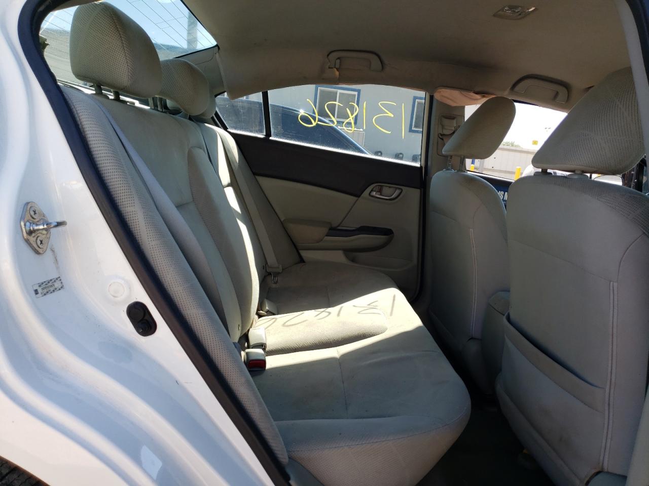 Photo 6 from auction – 2012 HONDA CIVIC LX with VIN 2HGFB2F59CH586783
