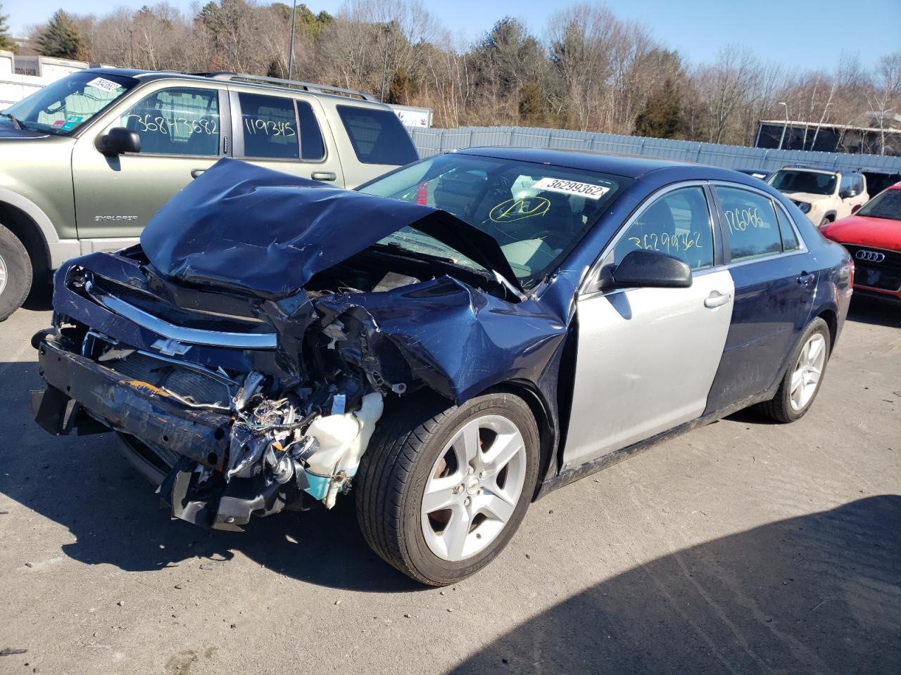 Photo 2 from auction – 2011 CHEVROLET MALIBU LS with VIN 1G1ZB5E11BF128014