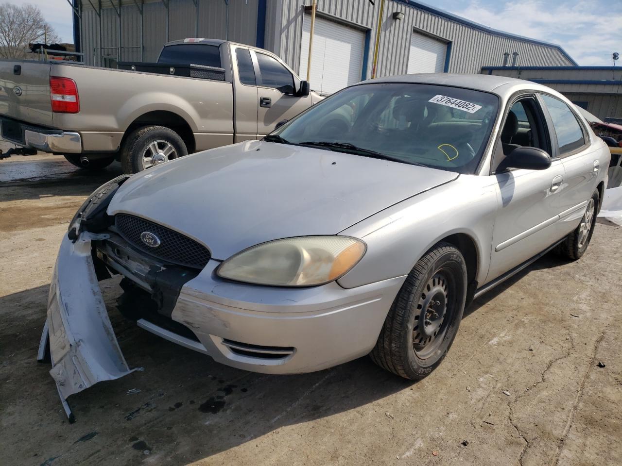 صورة رقم 2 من المزاد - 2007 FORD TAURUS SE مع VIN 1FAHP53U37A170695