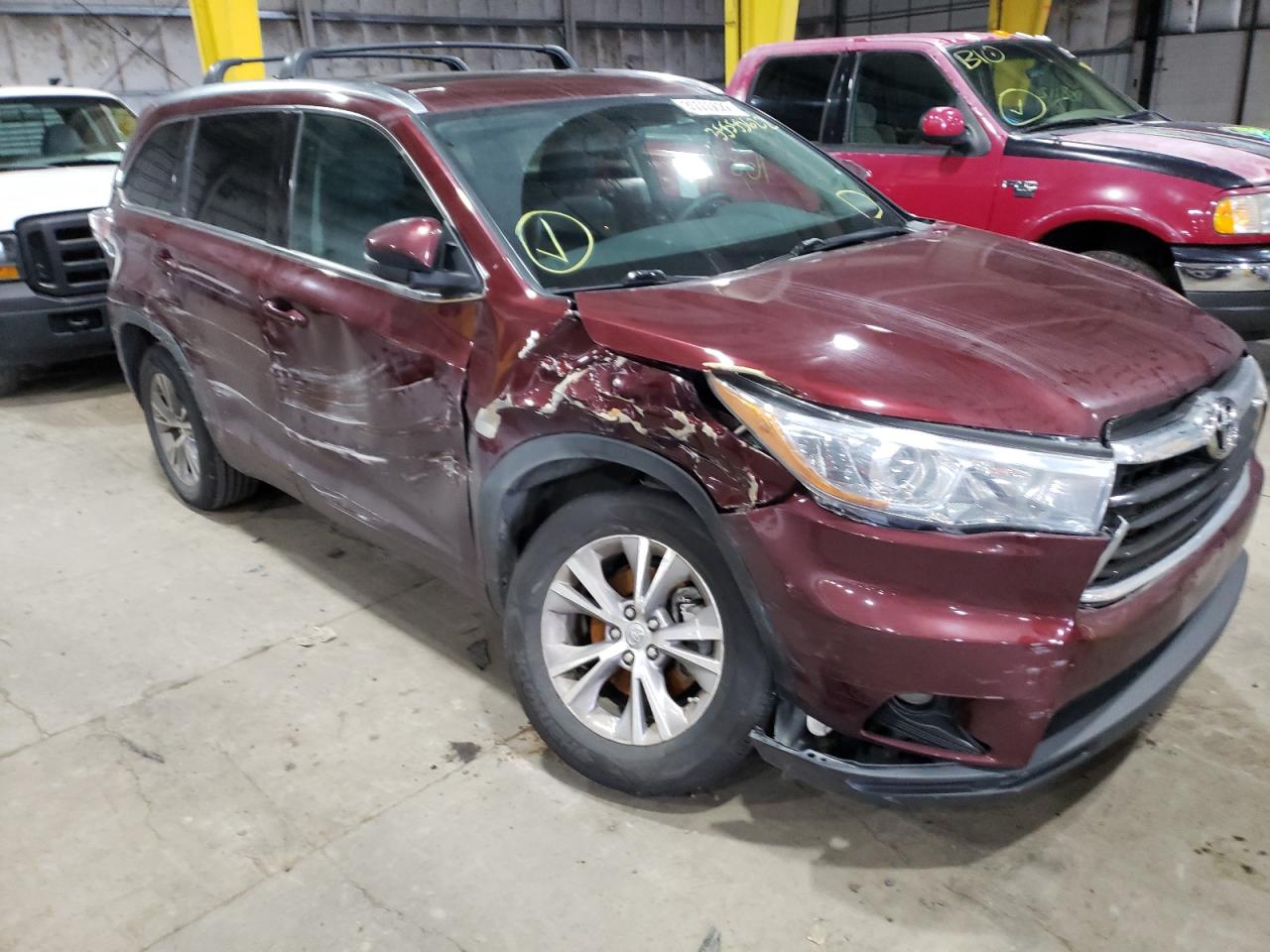 Photo 9 from auction – 2015 TOYOTA HIGHLANDER with VIN 5TDKKRFH5FS097884