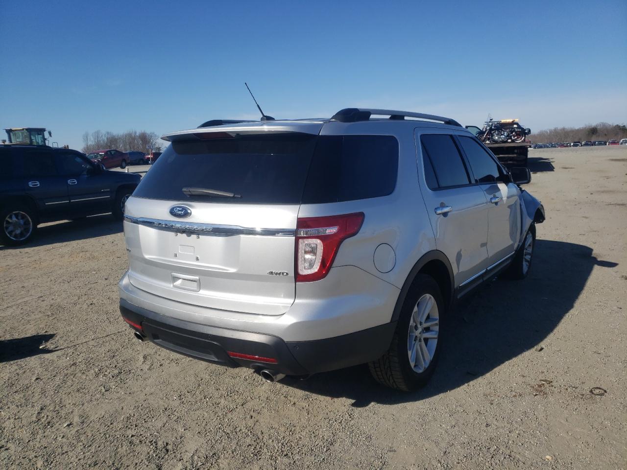 Photo 4 from auction – 2013 FORD EXPLORER X with VIN 1FM5K8D83DGC37329