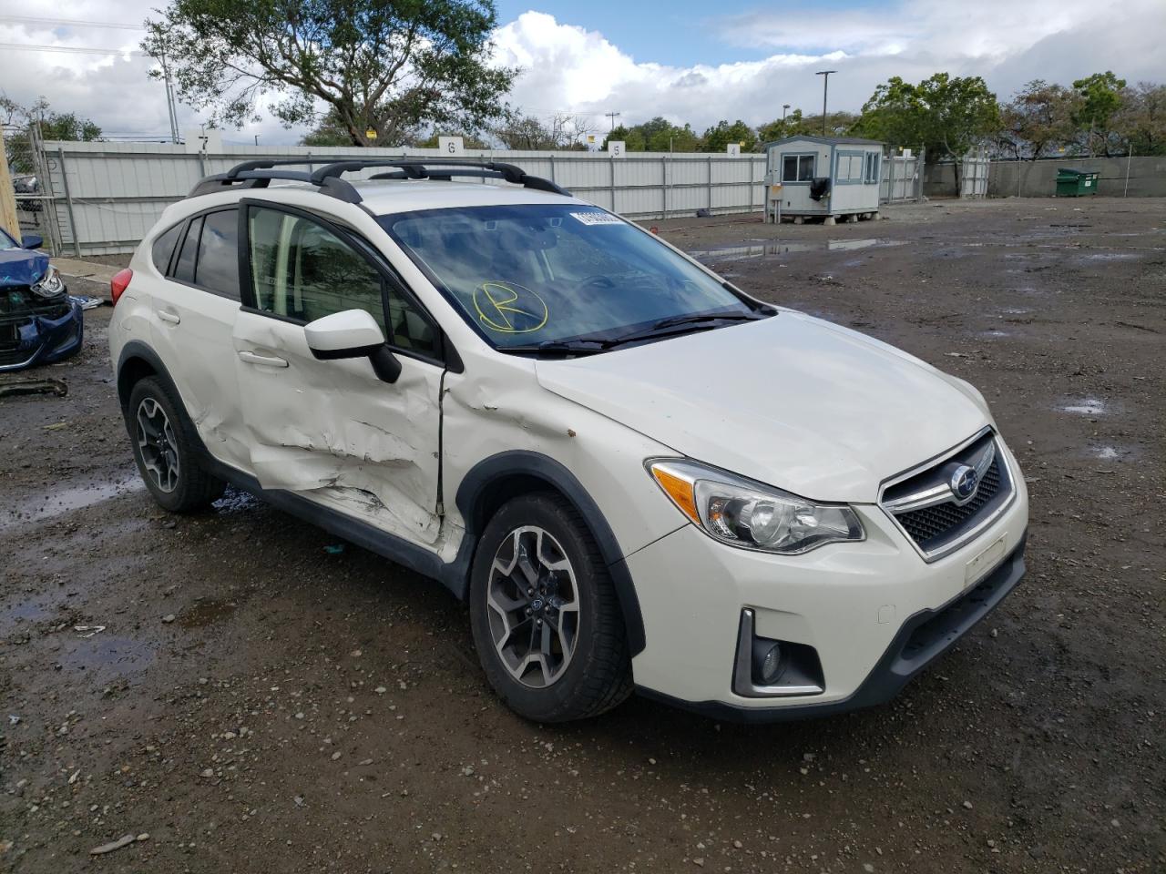 SUBARU CROSSTREK 2016 with VIN JF2GPADC8G8248658 - Photo from auction