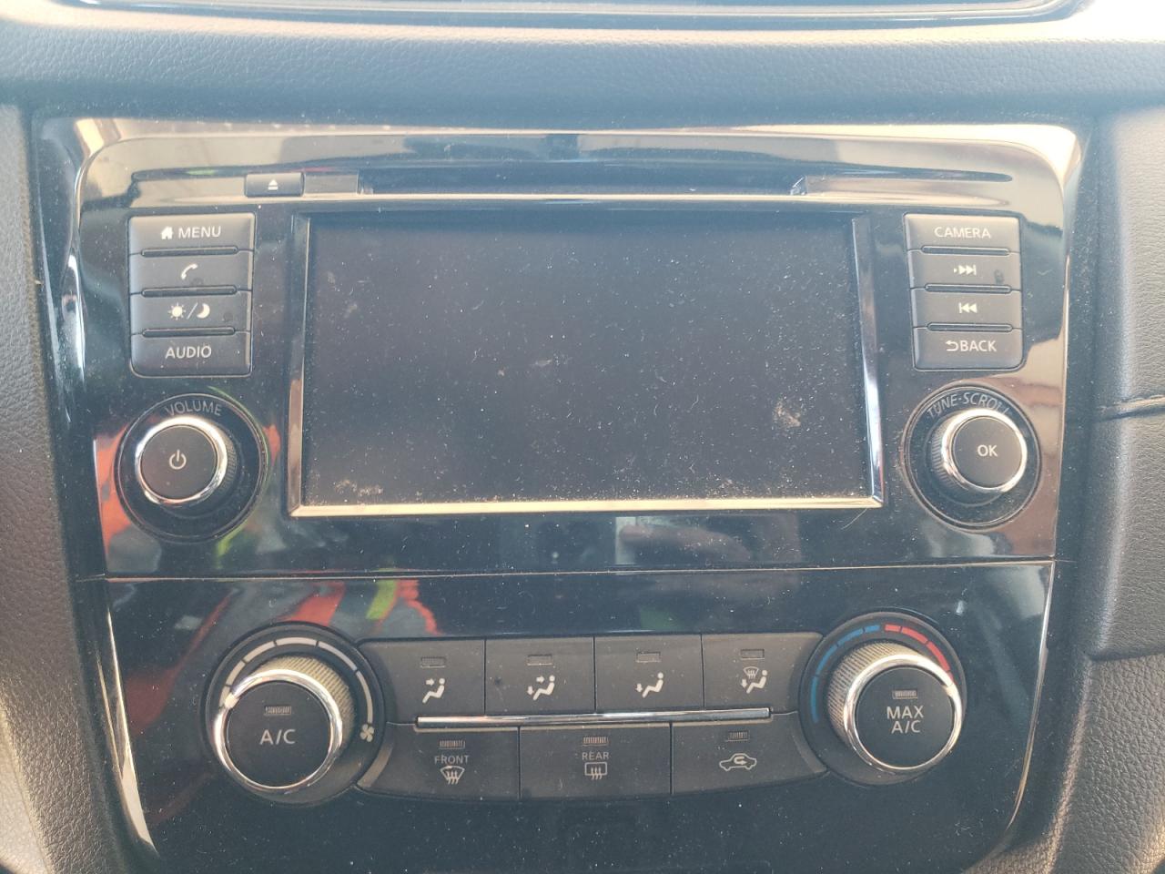 Photo 9 from auction – 2018 NISSAN ROGUE S with VIN KNMAT2MT4JP541900