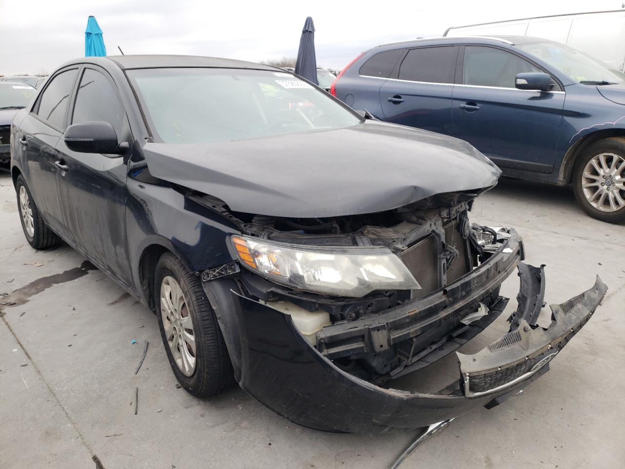 KIA FORTE EX 2013 with VIN KNAFU4A26D5666808 - Photo from auction