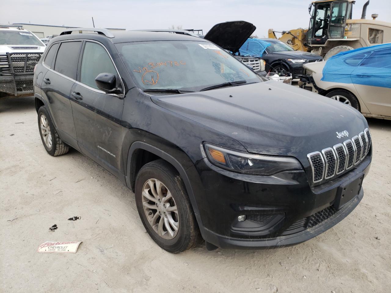 JEEP CHEROKEE L 2019 with VIN 1C4PJMCB9KD304780 - Photo from auction