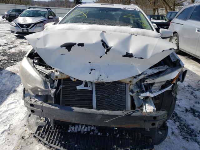 Photo 9 from auction – 2016 TOYOTA COROLLA L with VIN 2T1BURHE4GC741429