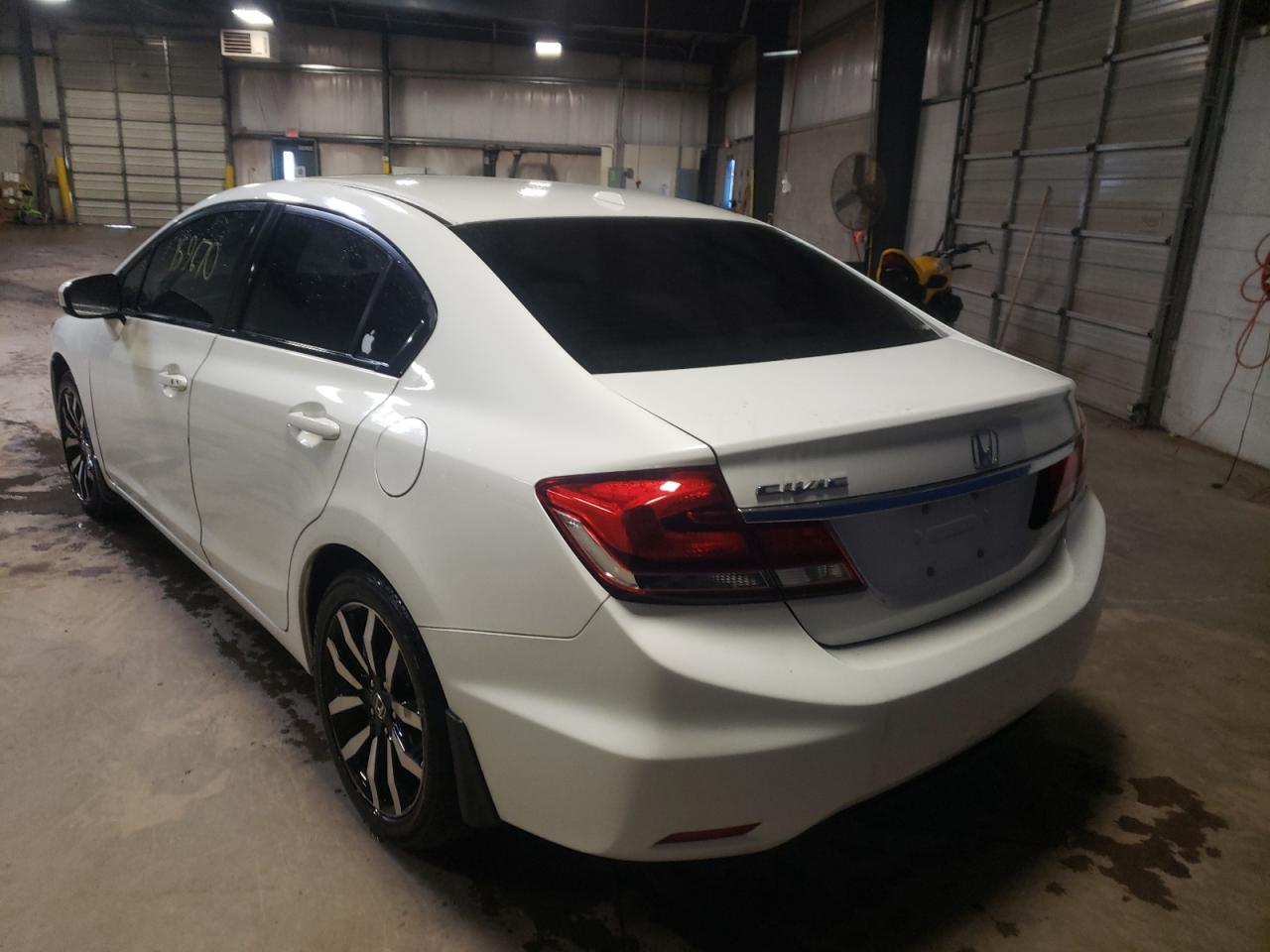 Photo 3 from auction – 2015 HONDA CIVIC EXL with VIN 19XFB2F96FE030836