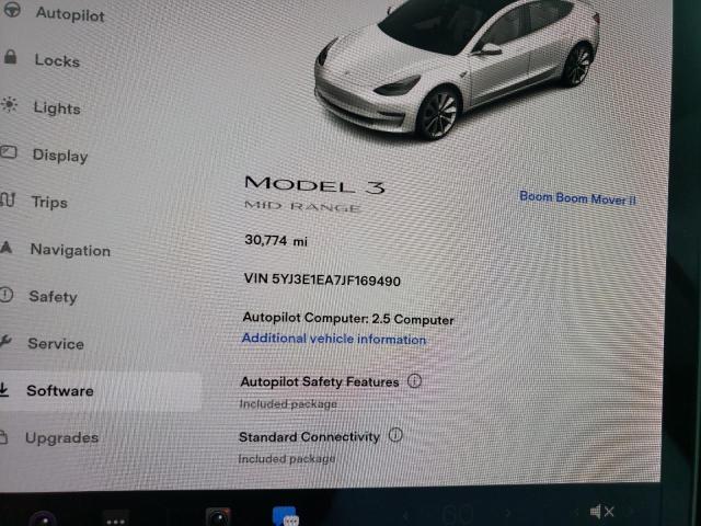 Photo 8 from auction – 2018 TESLA MODEL 3 with VIN 5YJ3E1EA7JF169490