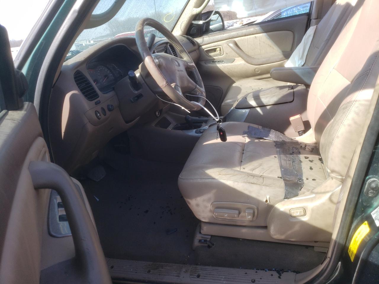Photo 5 from auction – 2001 TOYOTA SEQUOIA LI with VIN 5TDBT48A41S039581