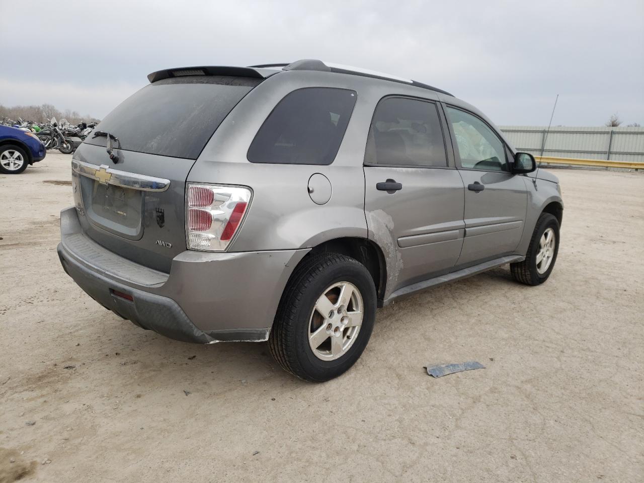 Photo 4 from auction – 2005 CHEVROLET EQUINOX LS with VIN 2CNDL23F456171767