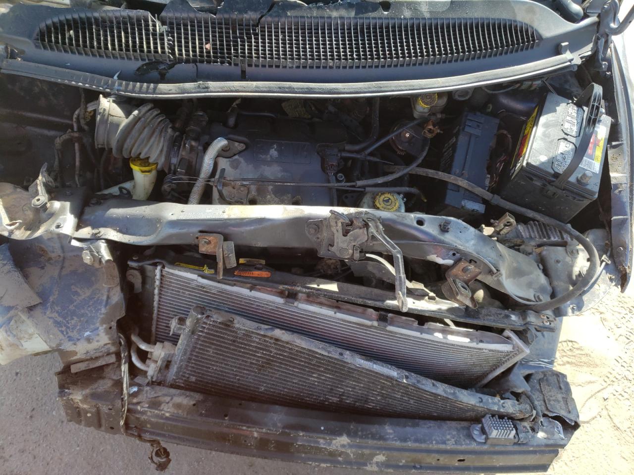 Photo 7 from auction – 2001 DODGE GRAND CARA with VIN 2B4GP44321R354256