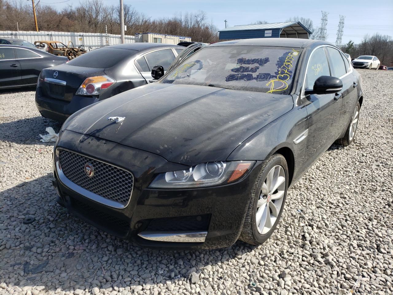 Photo 2 from auction – 2017 JAGUAR XF PREMIUM with VIN SAJBJ4BN6HCY32296