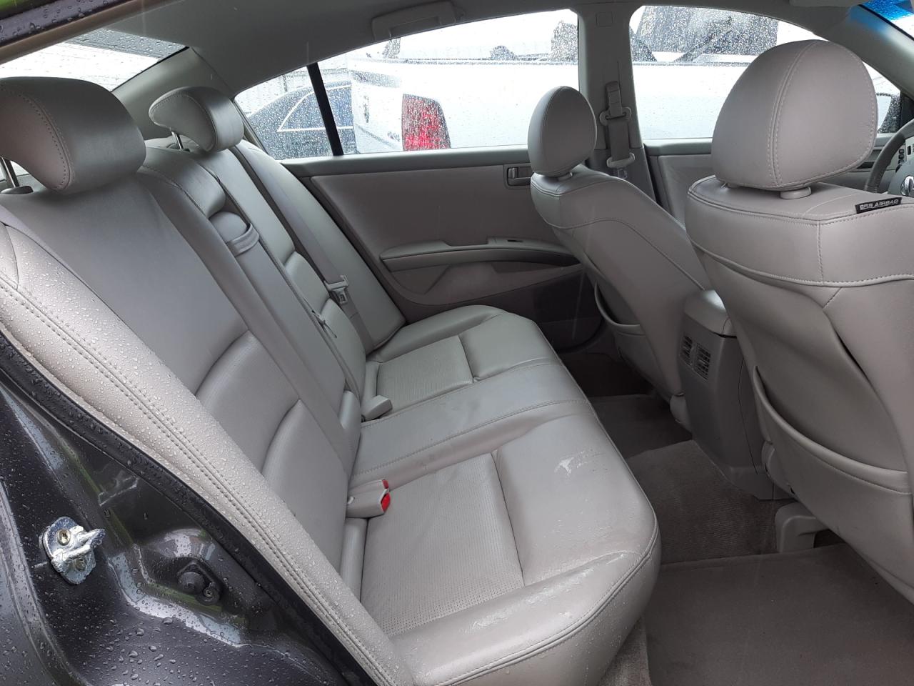Photo 6 from auction – 2004 NISSAN MAXIMA SE with VIN 1N4BA41E54C928811