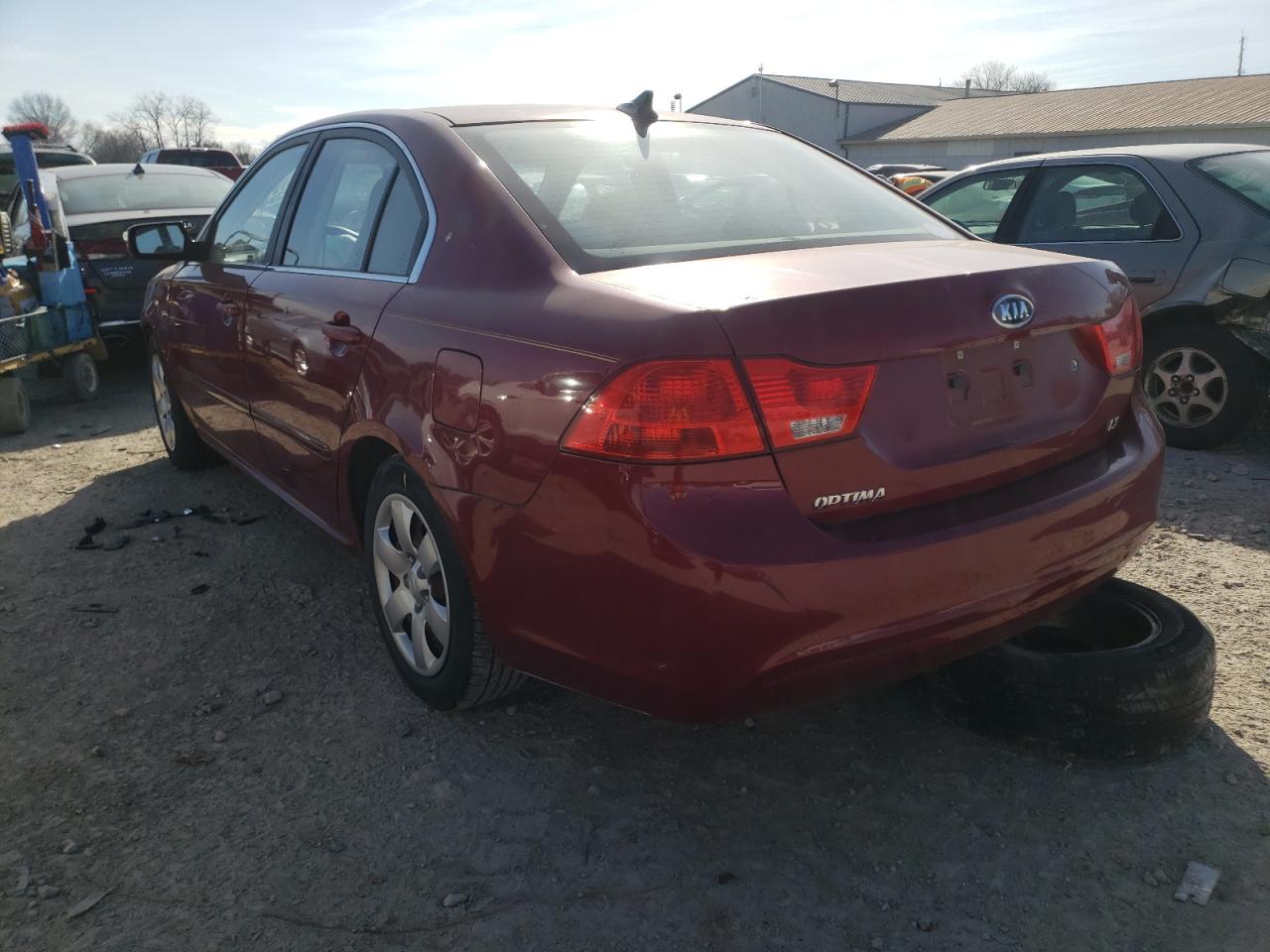 Photo 3 from auction – 2010 KIA OPTIMA LX with VIN KNAGG4A84A5373288