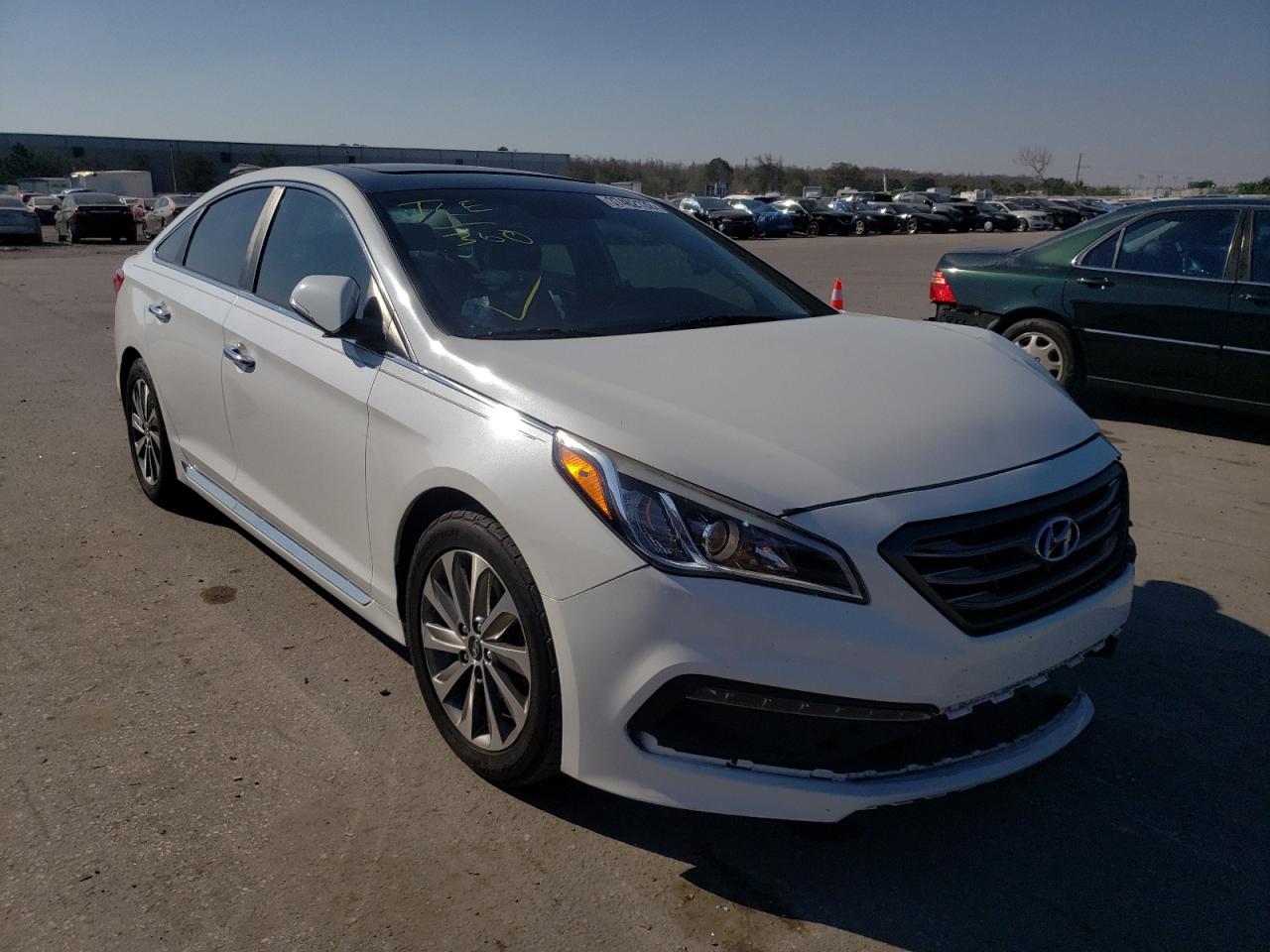 HYUNDAI SONATA SPO 2016 with VIN 5NPE34AF8GH379043 - Photo from auction