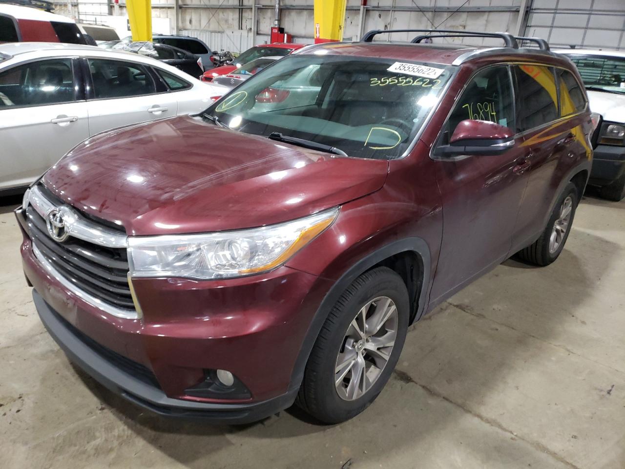 صورة رقم 2 من المزاد - 2015 TOYOTA HIGHLANDER مع VIN 5TDKKRFH5FS097884