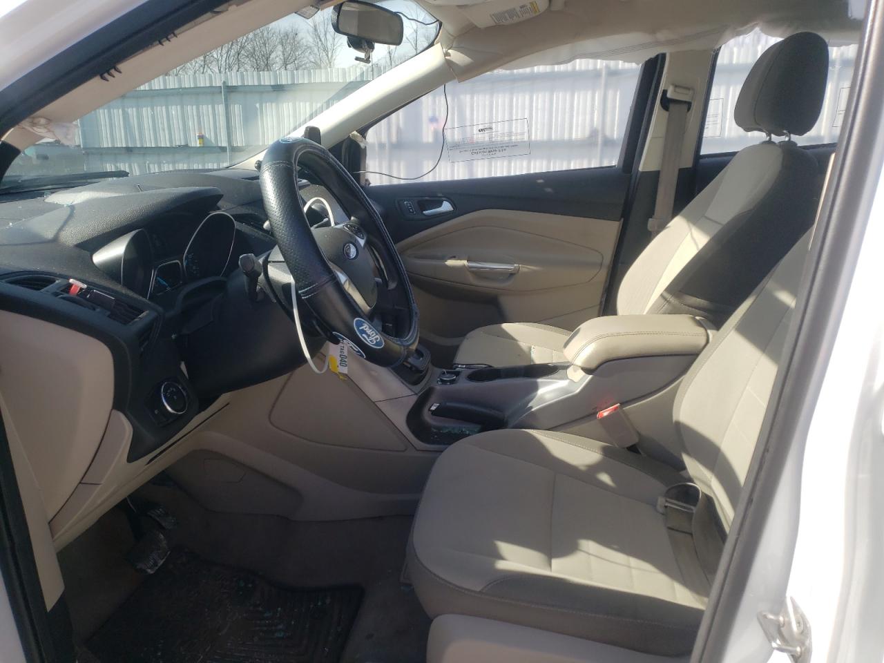 Photo 5 from auction – 2014 FORD ESCAPE SE with VIN 1FMCU9G93EUC51939
