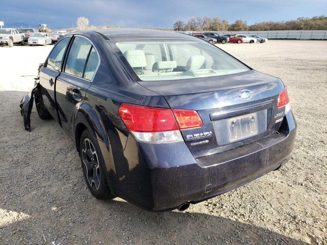 Photo 3 from auction – 2013 SUBARU LEGACY 2.5 with VIN 4S3BMBC62D3041629