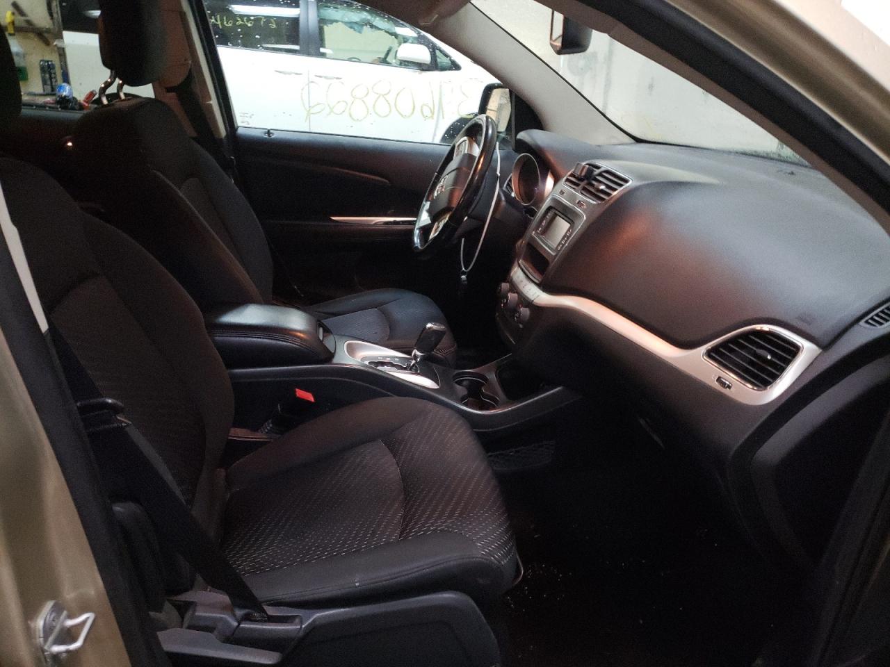 Photo 5 from auction – 2011 DODGE JOURNEY SX with VIN 3D4PG5FG3BT560034
