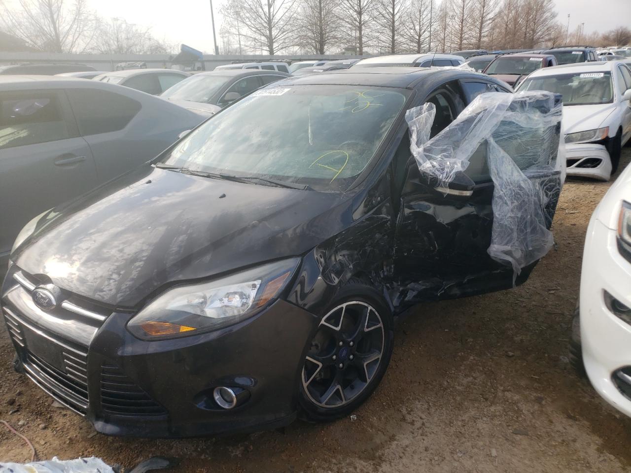 Photo 2 from auction – 2014 FORD FOCUS SE with VIN 1FADP3K25EL247149