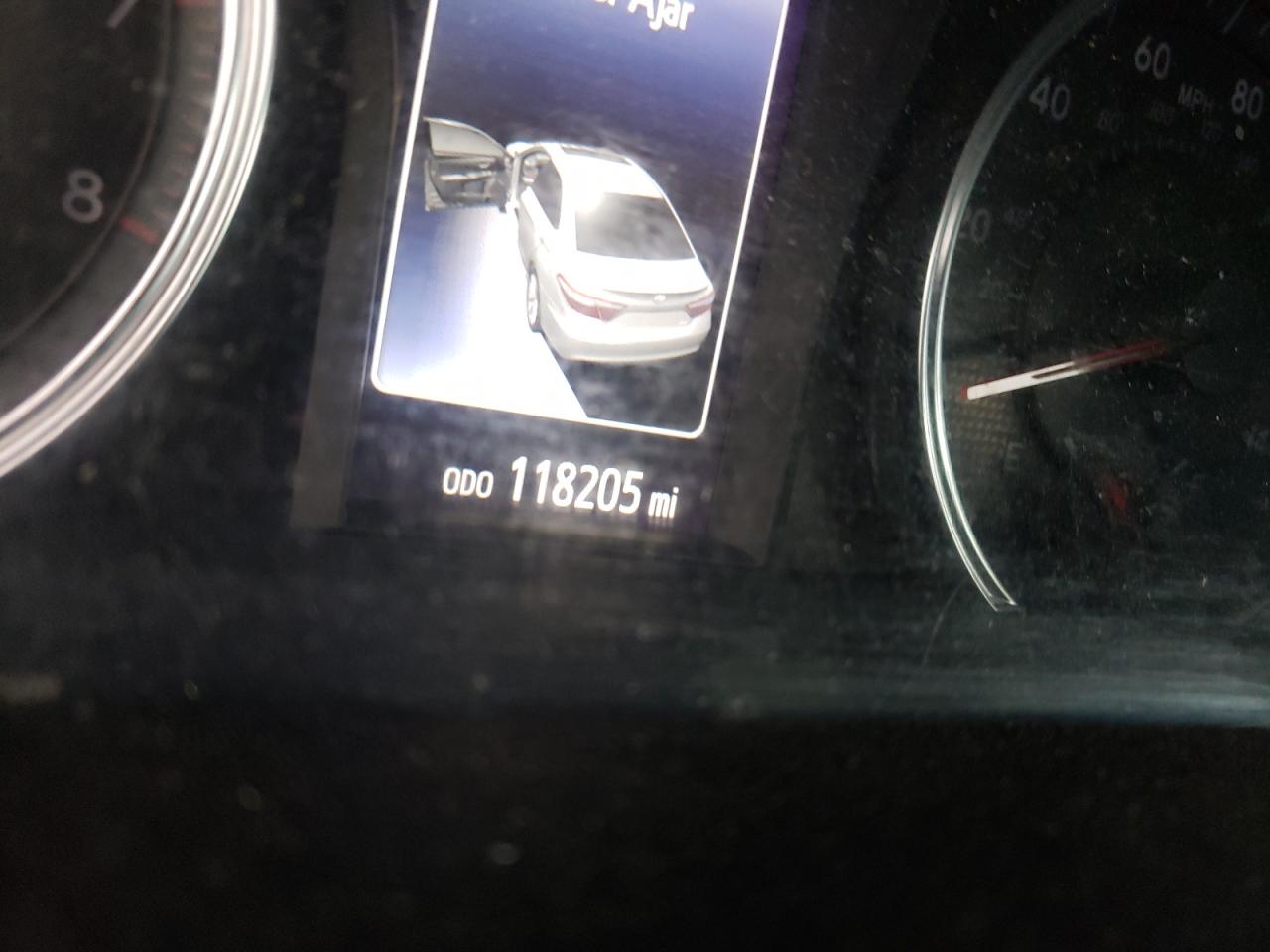 Photo 8 from auction – 2017 TOYOTA CAMRY with VIN 4T1BF1FK7HU692392