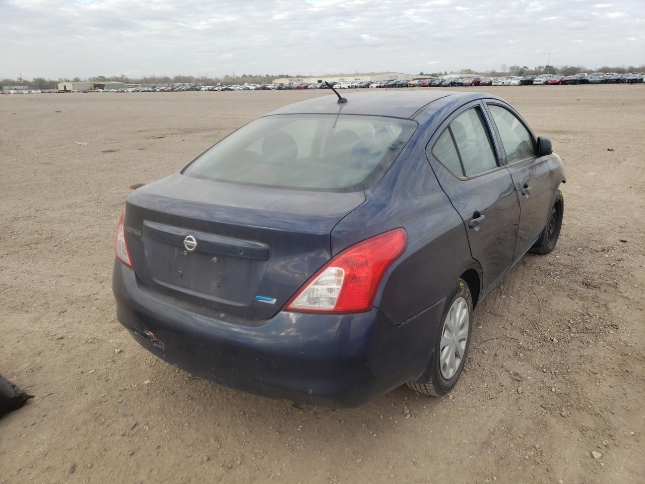 Photo 4 from auction – 2012 NISSAN VERSA S with VIN 3N1CN7AP1CL839264